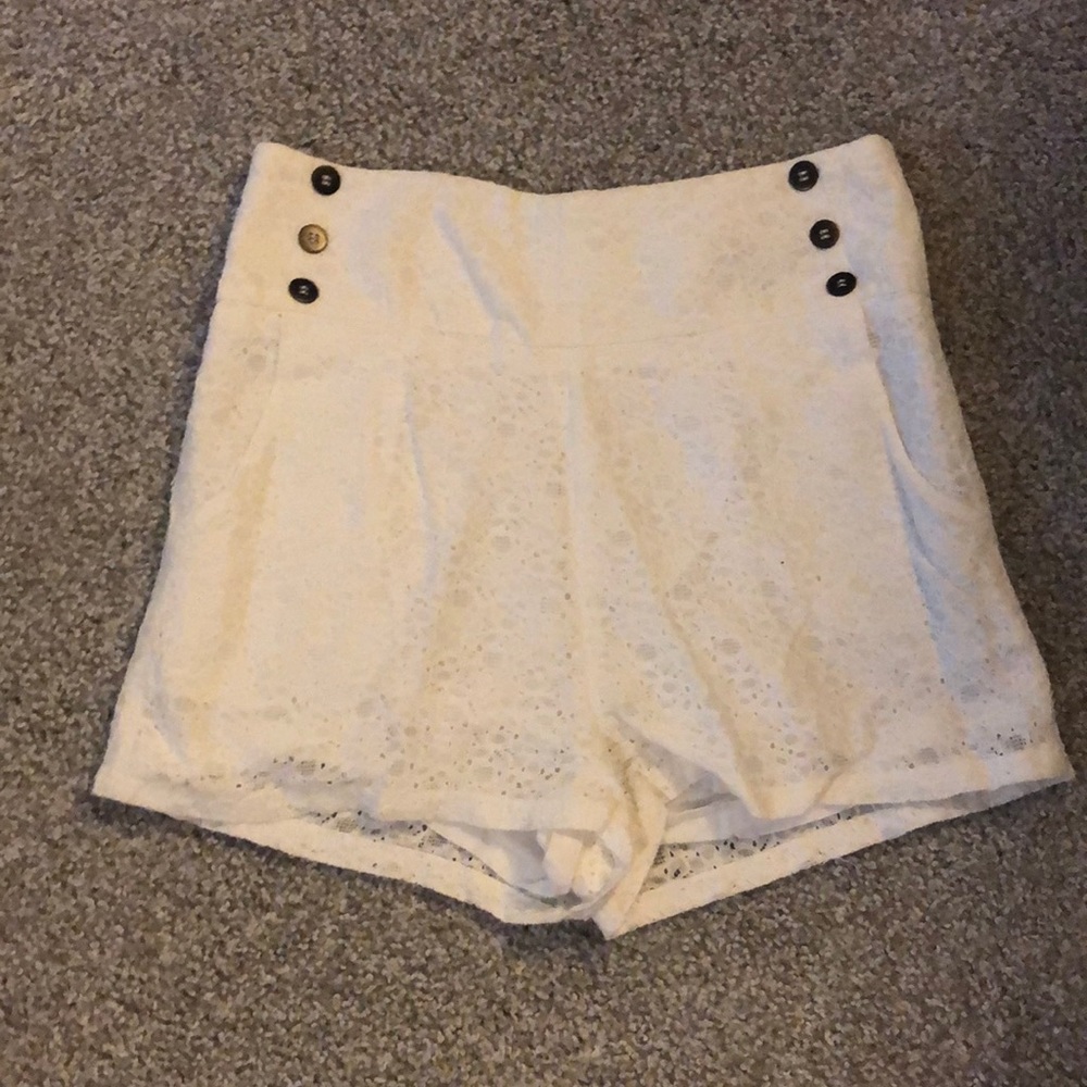 LUCCA COUTURE High Waisted White Shorts Size 6